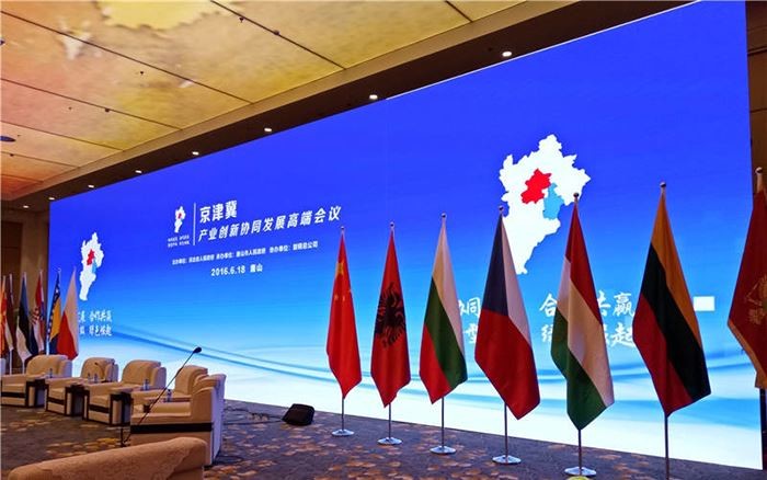 Type C P3.91 Stage Rental LED Display 6000nits 500x500mm / 500x1000mm Cabinet