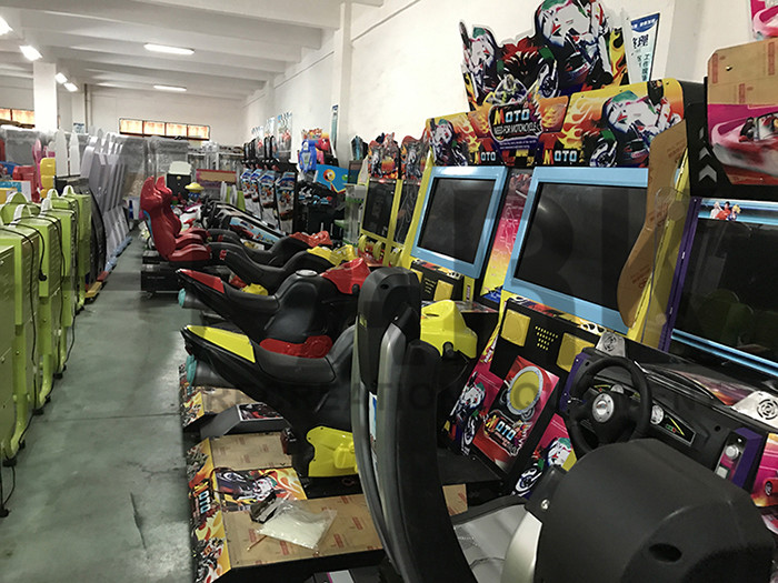 HD Display Boat Racing Games / Arcade Racing Simulator Leather Vibration Seats