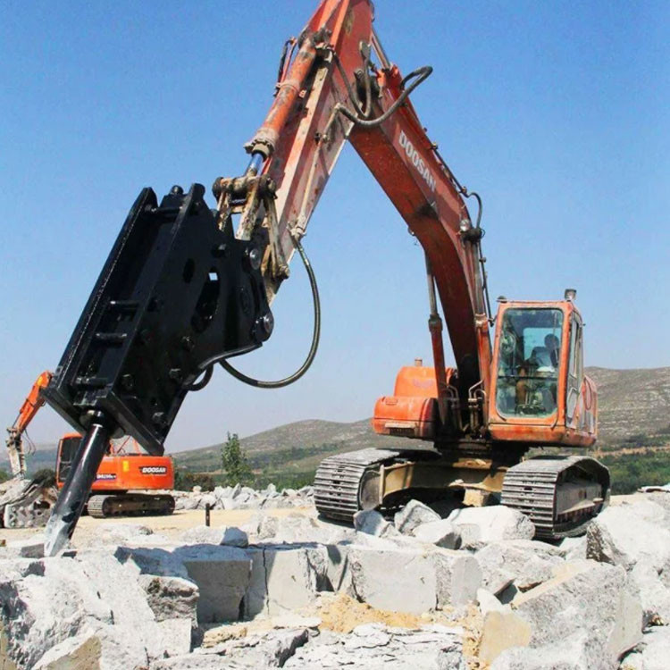Black Hydraulic Jack Hammer Demolition 185mm Chisels 48 Ton Skid Steers
