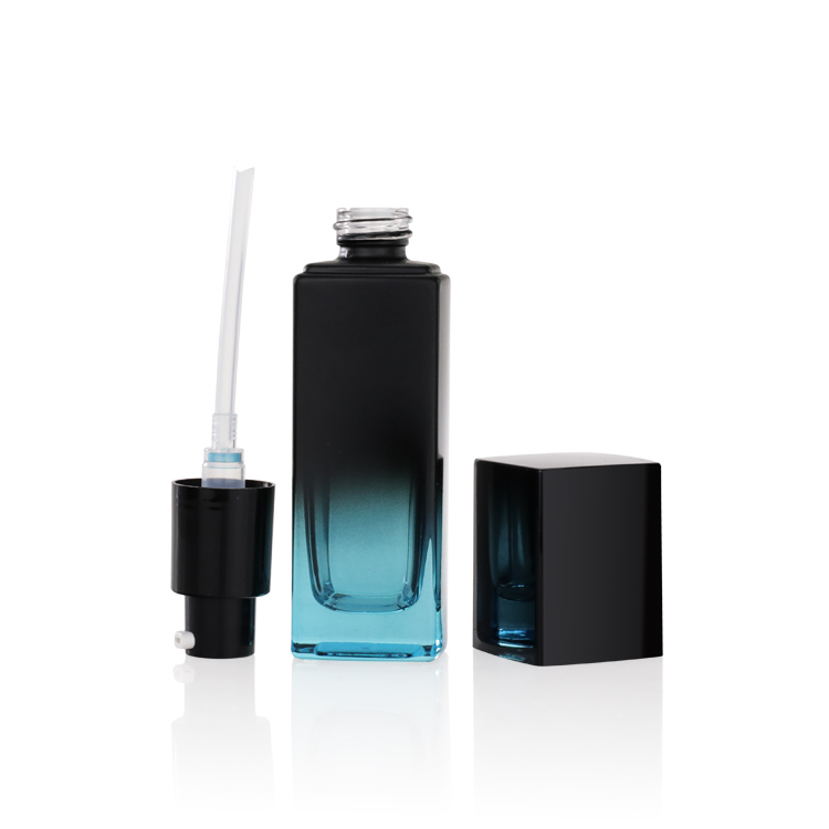 Liquid Foundation 30ml 60ml Cosmetic Packaging Set Black Frosted With Pump