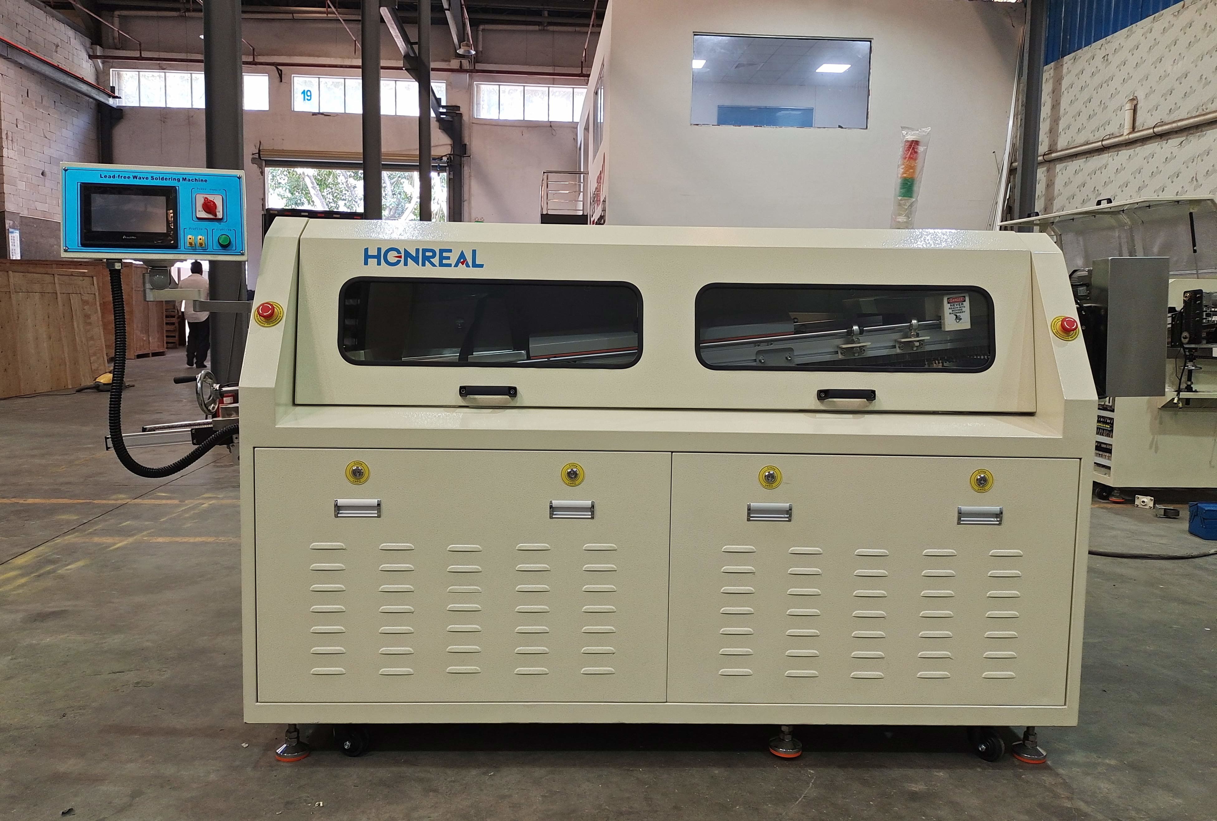 220V 60Hz SMT Wave Soldering Machine Lead Free With PLC Touchscreen Control