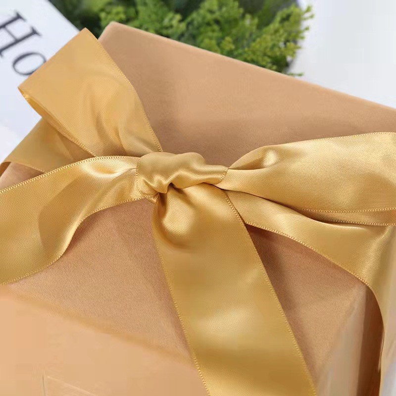 Square Velvet Jewelry Gift Box Xmas Packaging For Candles Cosmetic Perfume