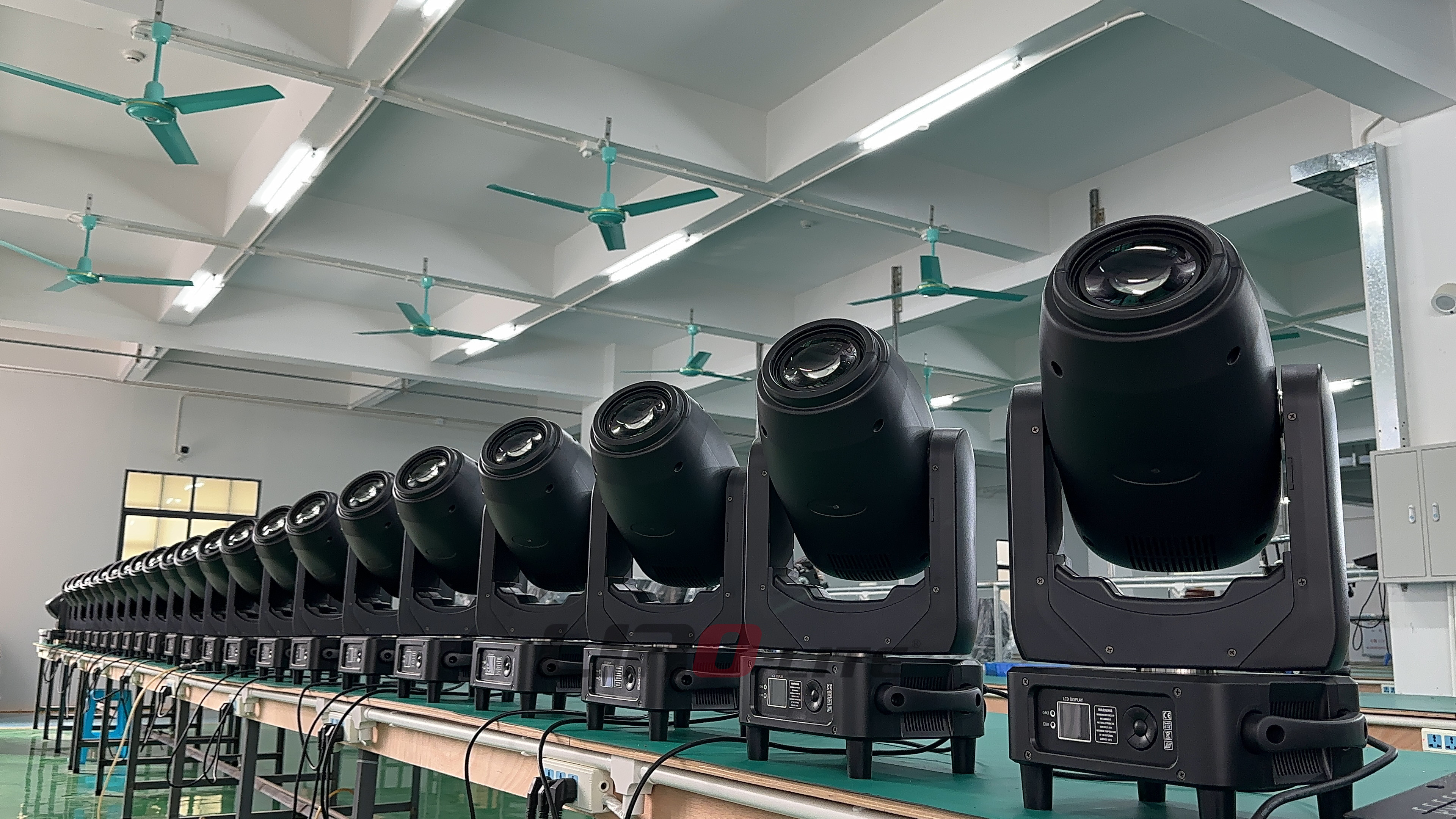 280w Moving Head Light Led BSW 3IN1 Moving Head Dj Club Stage Equipment Beam Spot Wash Light