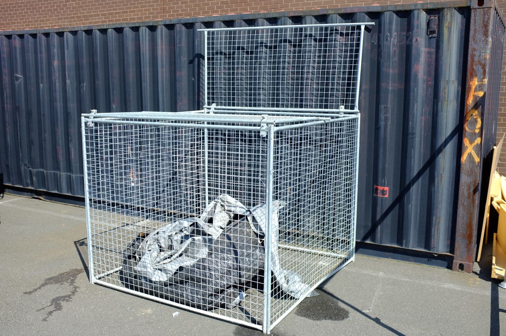 Australian hot sale galvanized steel wire rubbish cage