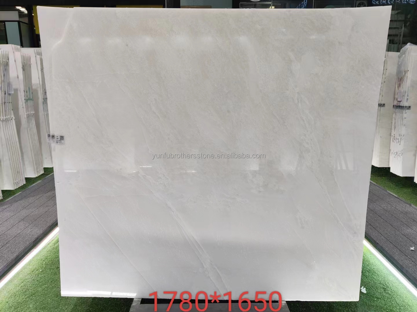 Hotel Modern Royal White Onyx Honed Marble Sheet Cut-to-Size Wall Panel and Dining Table Set