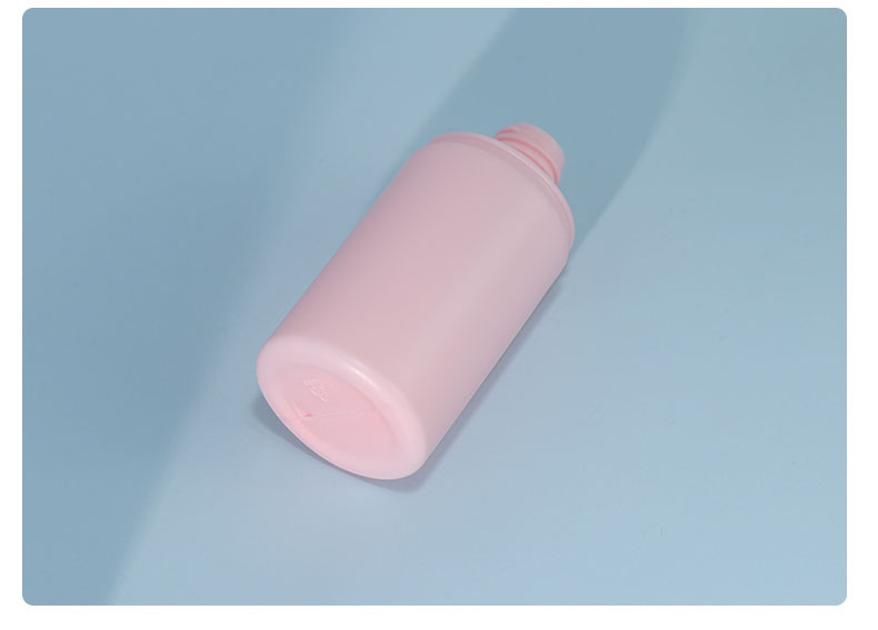 100ml 120ml Refillable Bottles Square Plastic Cosmetic Spray Bottles With HDPE Collar