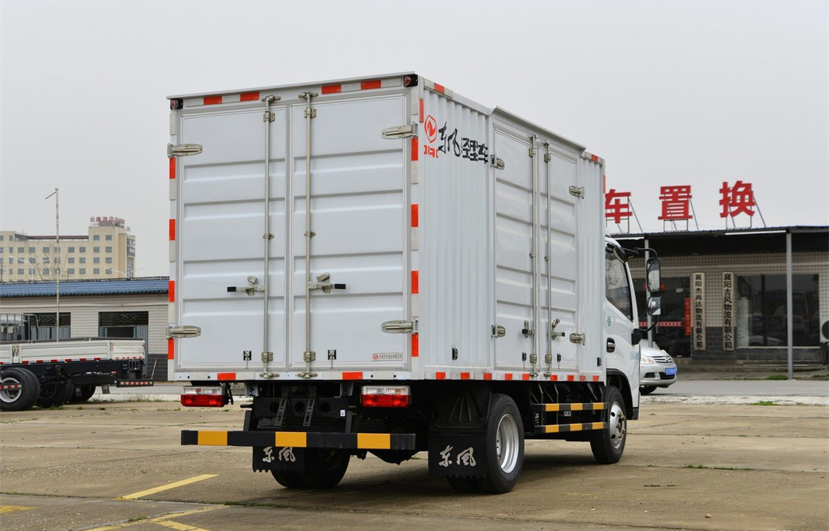 Dongfeng Dolica D5 Rui Neng Version 132 Horsepower 3.8 Meters Single-row Van Light Truck (EU 1 to 6)