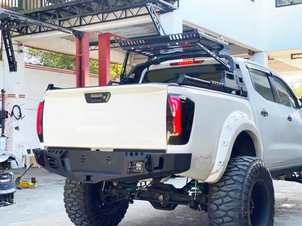 OEM Manufacturer Wholesale Pickup Led Light Roll Bar For Isuzu D-MAX Ford Ranger