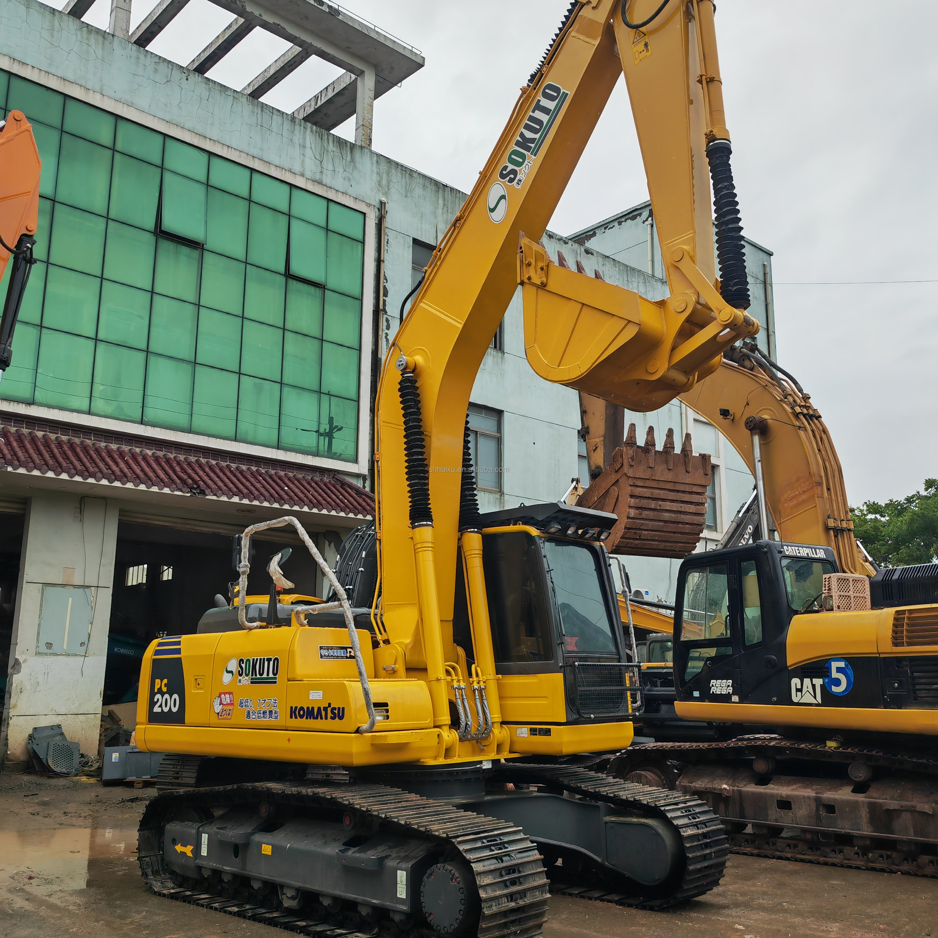 NEW 90% used crawler excavator Komatsu pc200-8 factory price in stock best quality secondhand construction machinery