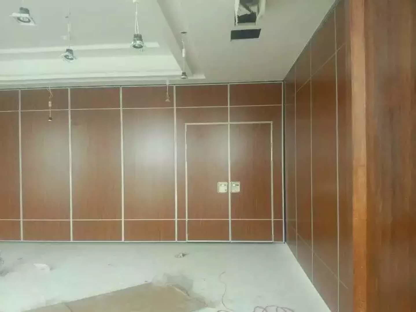 Modern Unique Acoustic Room Dividers / Melamine Board Sliding Folding Partitions