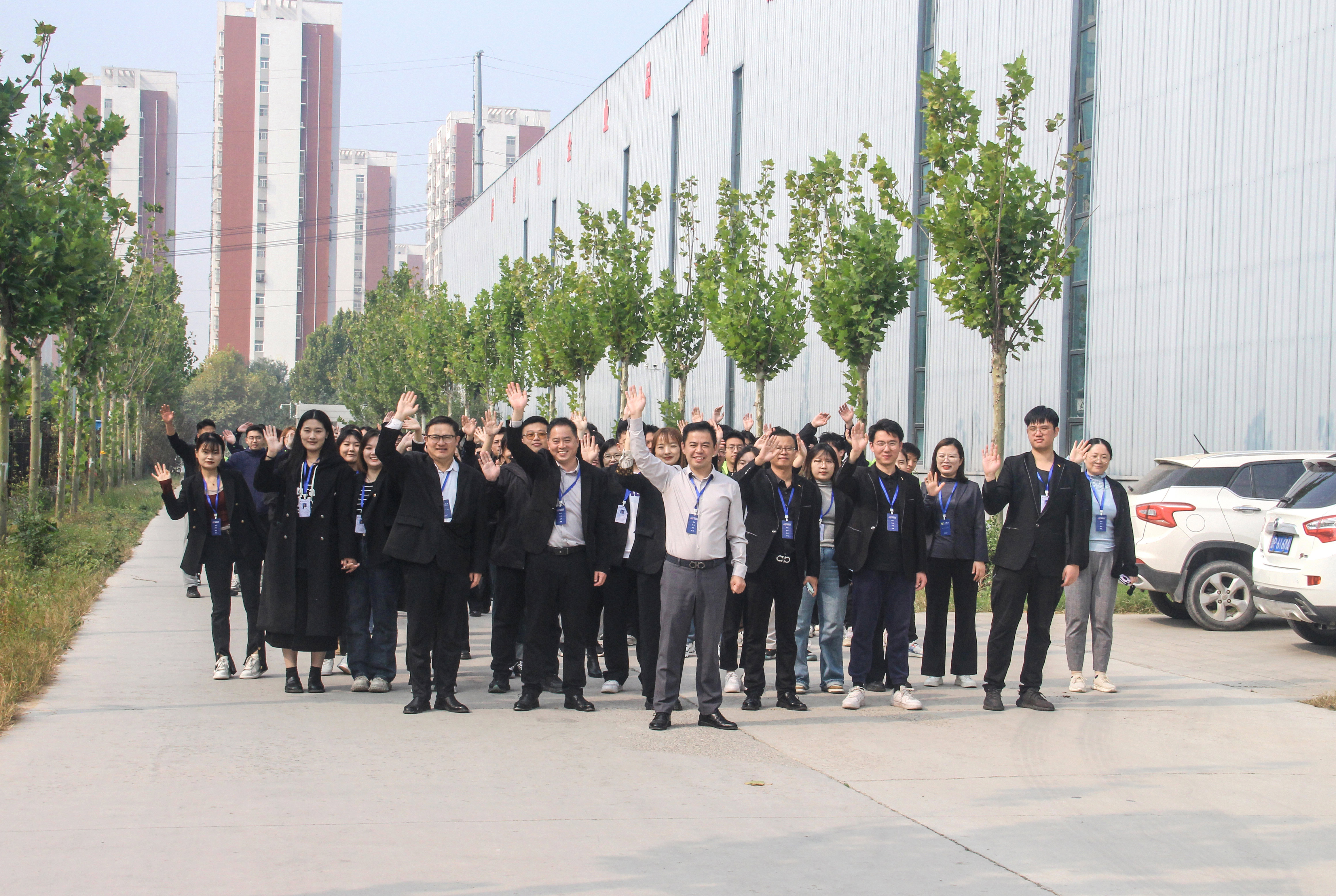 Prefabricated Steel Frame Logistic Hangar for Trucks Cars and Aircraft in High Demand