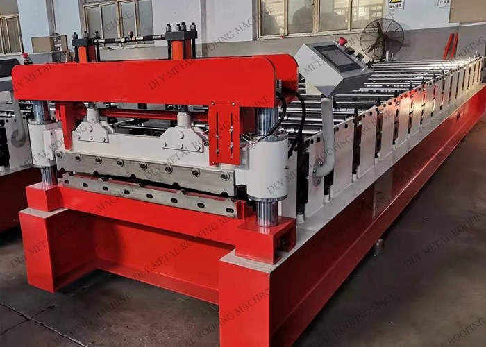 0.7mm 5kw Trapezoidal Roll Forming Machine For Metal Roofing Sheet