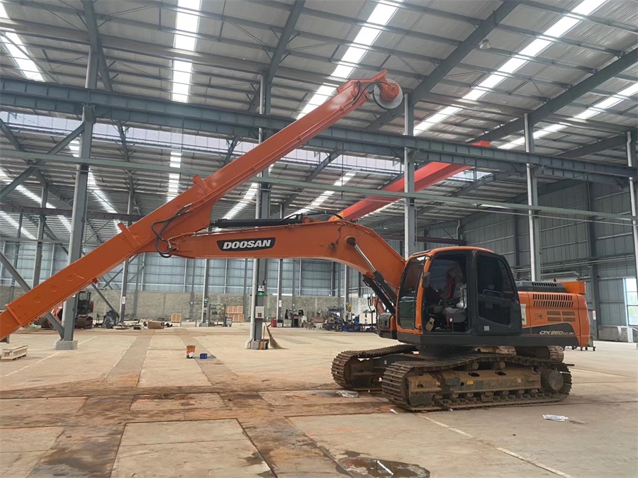 Three-stage Excavator Long Reach Boom Long Reach Telescopic Arm Suitable For All Brands