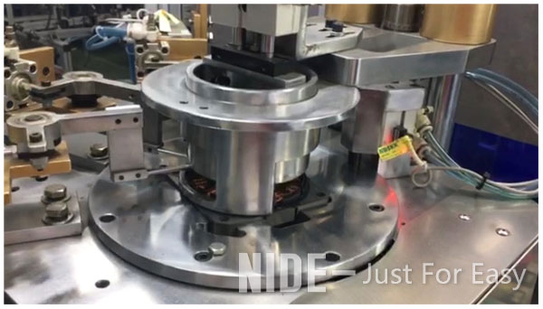 Brushless-DC-electric-motor-stator-automatic-winding-machine-needle-winder-2
