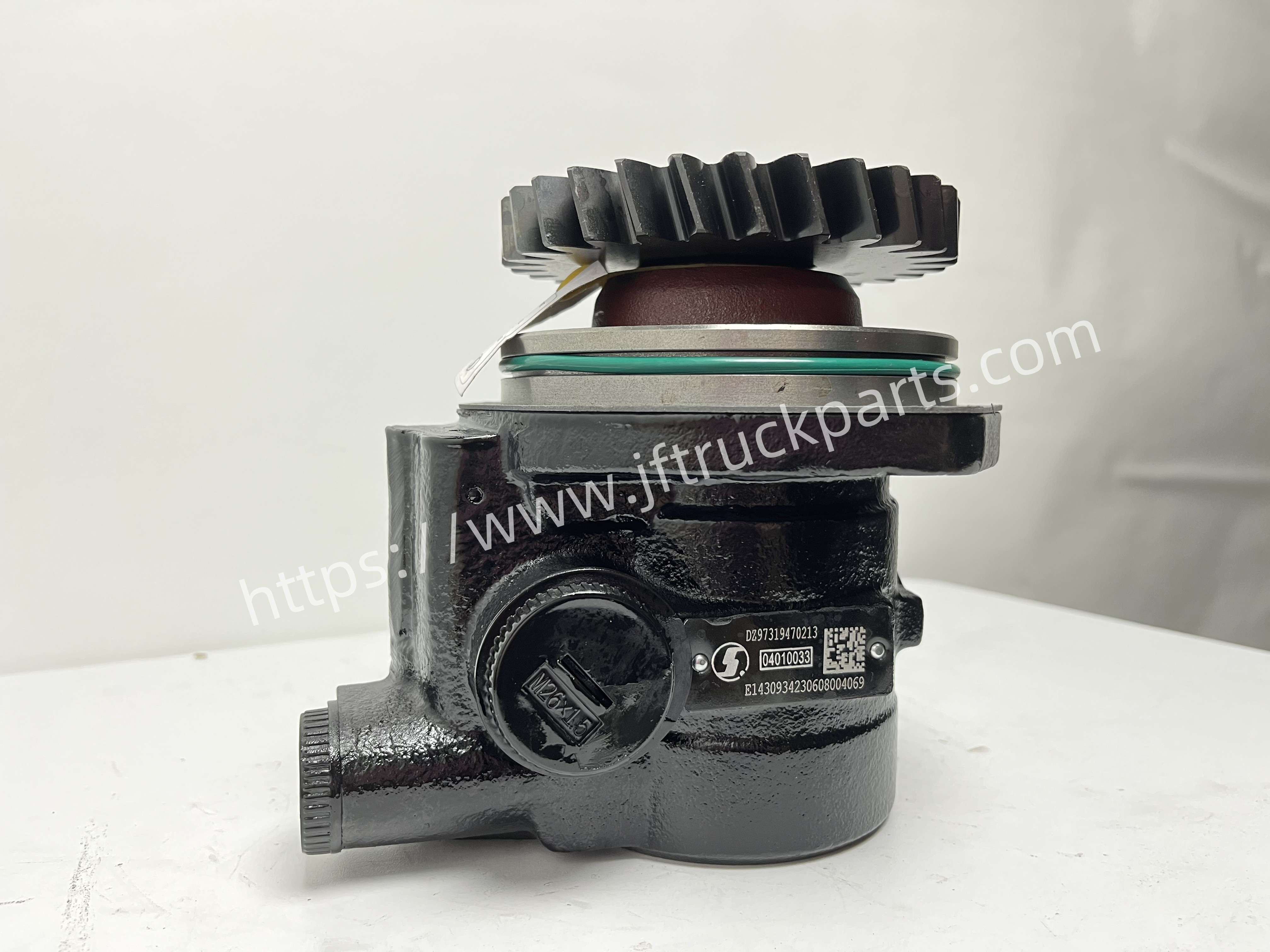 SHACMAN truck parts DZ97319470213 Hydraulic steering pump for SHACMAN F3000 Spare Parts in genuine quality