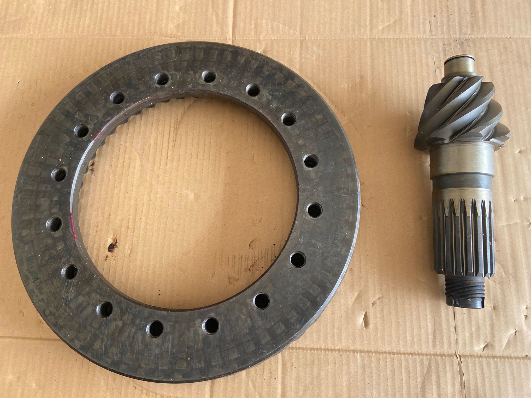 1412104740 Forward Final Gear For Heavy Truck Speed Ratio 45/7 Outer Diameter Size 17.5 Inch Flange Gear 37 Teeth