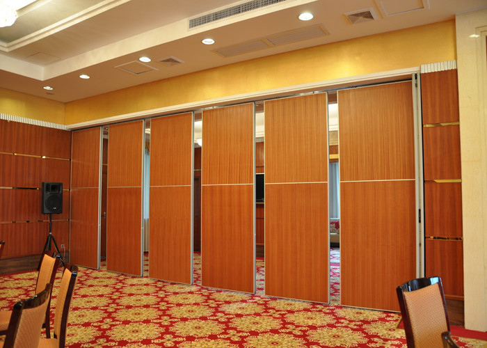 Folding Acoustic Room Dividers , Banquet Hall Aluminium Partition Wall