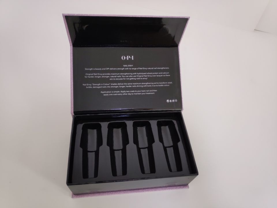 Luxury customized bookstyle magnetic packaging gift box for cosmetics with plastic innertray