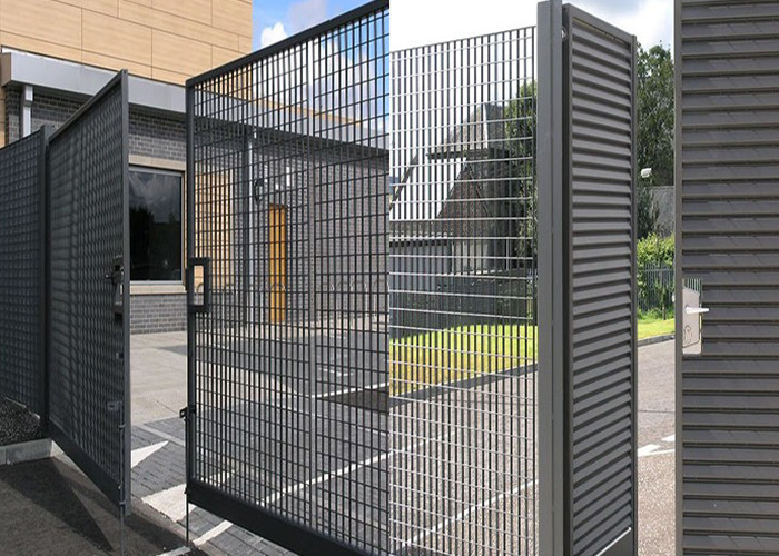 OEM Galvanizing Serrated Steel Bar Fence Grating For Driveways