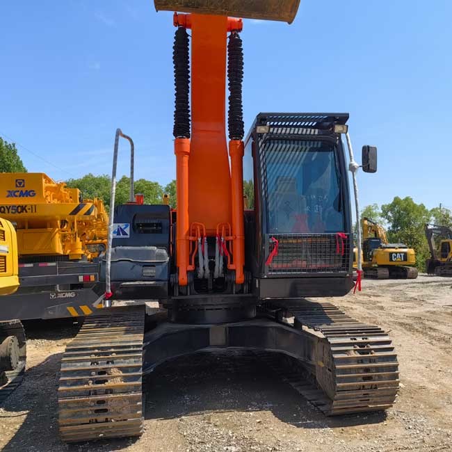 Used HItachi Excavator ZX210-3 20tons Heavy Equipment Original Middle Excavator