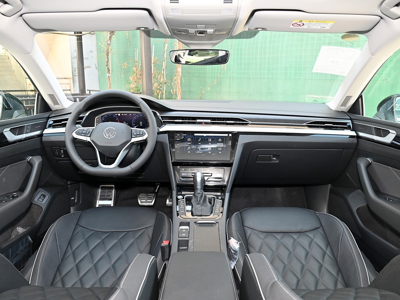Inventory FAW Volkswagen CC Car 380TSI Brilliant Edition 2.0T 220PS Hatchback Used Car Petrol Luxury