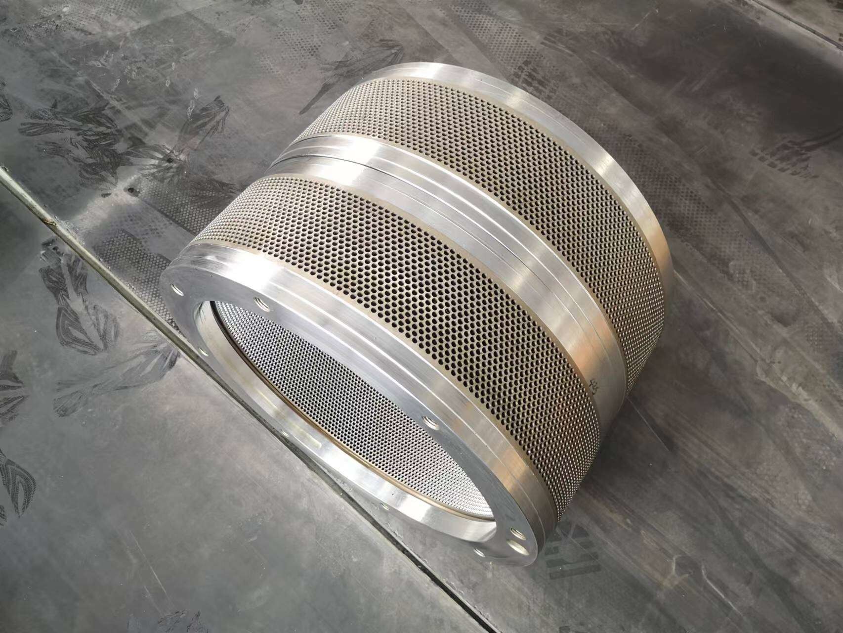 High Quality Customized Alloy Steel/Stainless Steel Pellet Mill Spare Parts Ring Die Matrix
