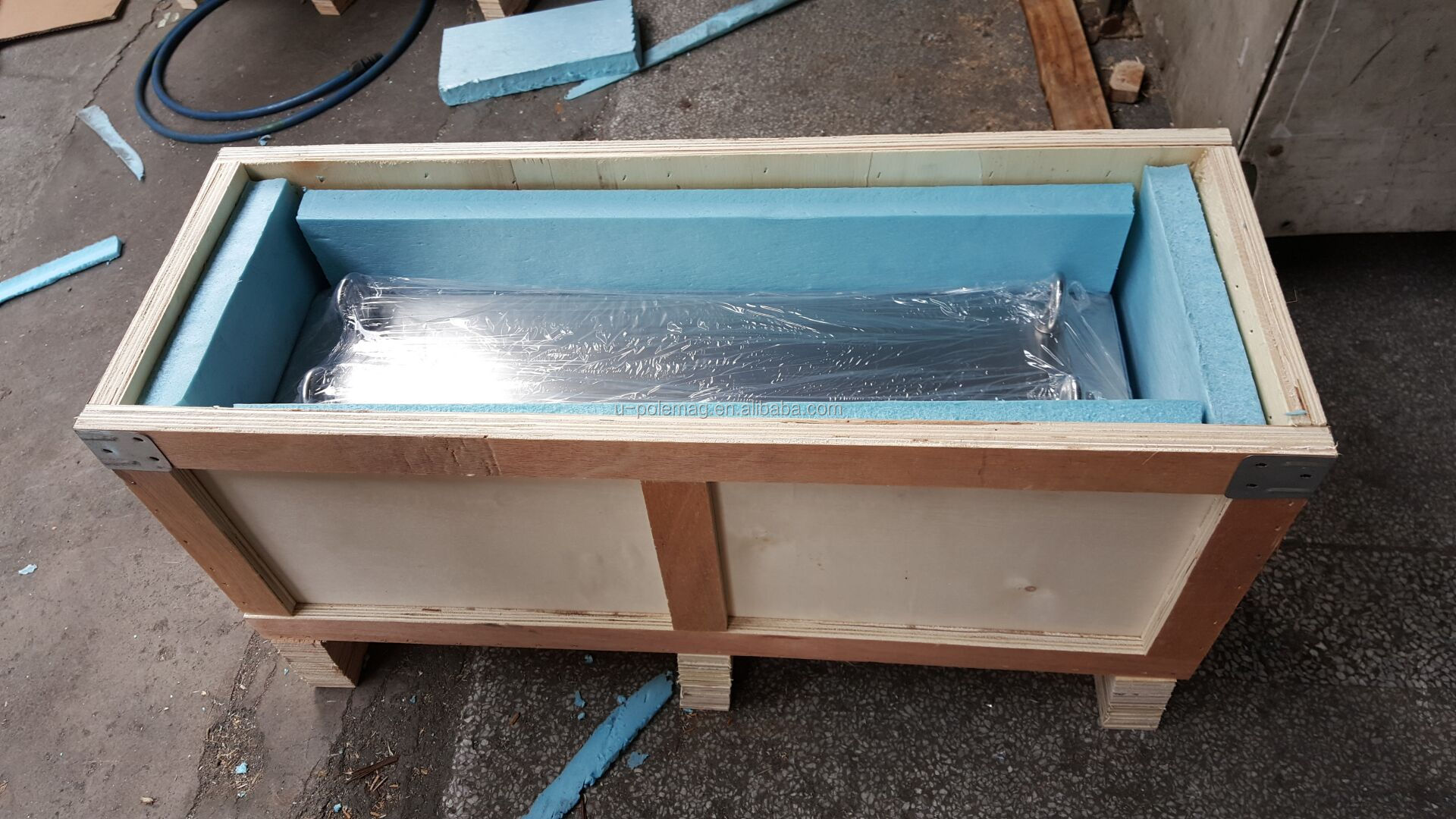 Plate Suspended Conveyor Belt Permanent Magnetic Separator for Mineral Iron Separation