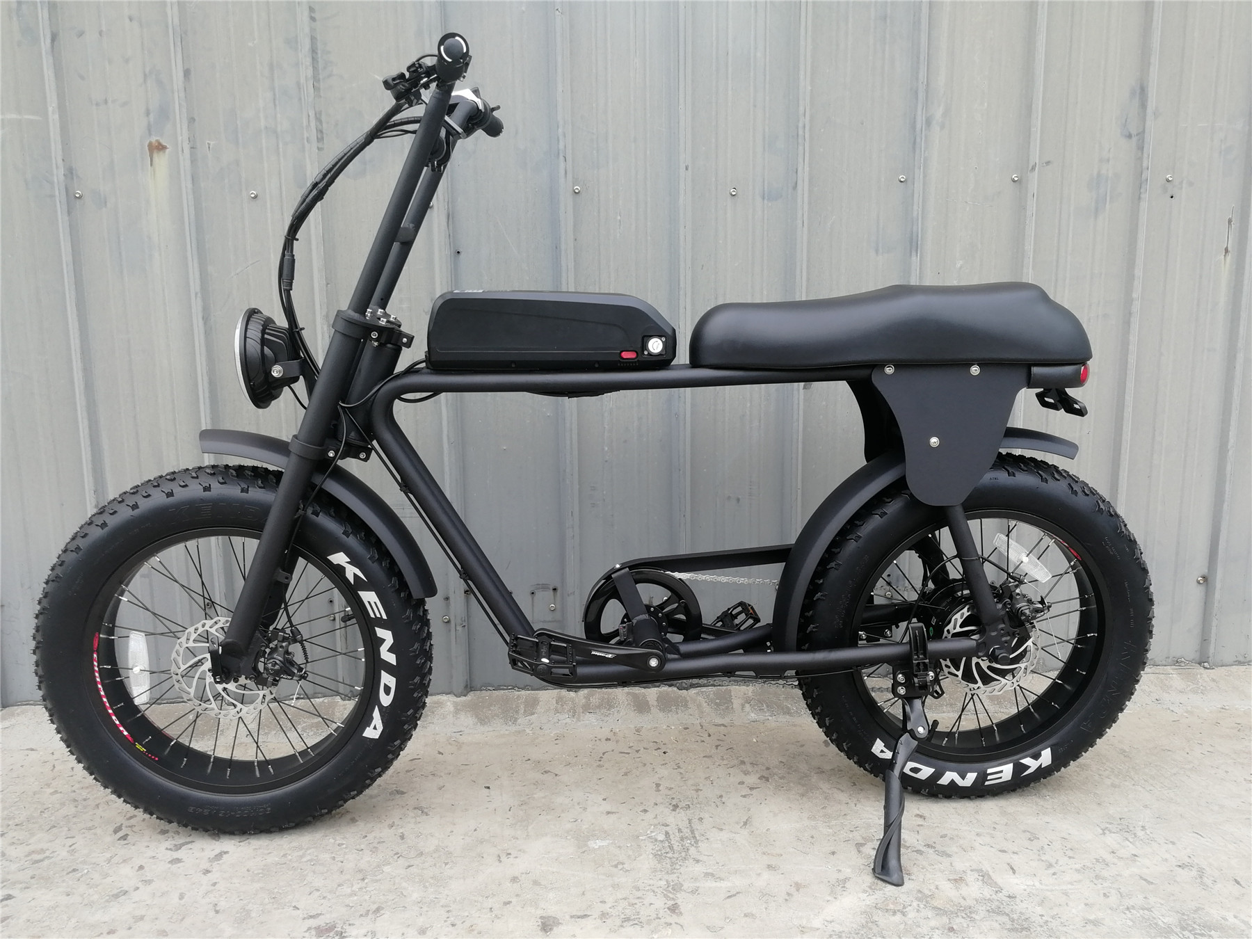 48V 13Ah Battery Electric Bike Model with Superb Power and Aluminum Alloy Frame