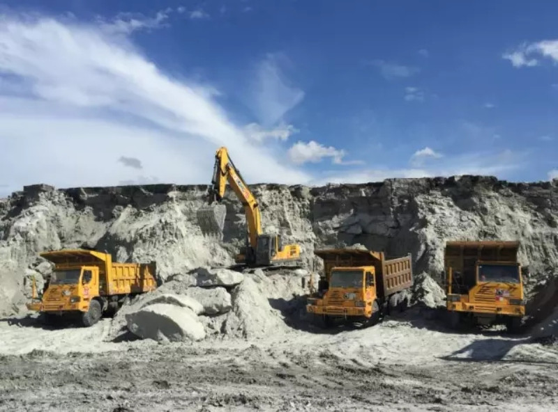 High Performance Engine Mining Dump Truck With Hydro - Mechanical Drive Nxg5650dt