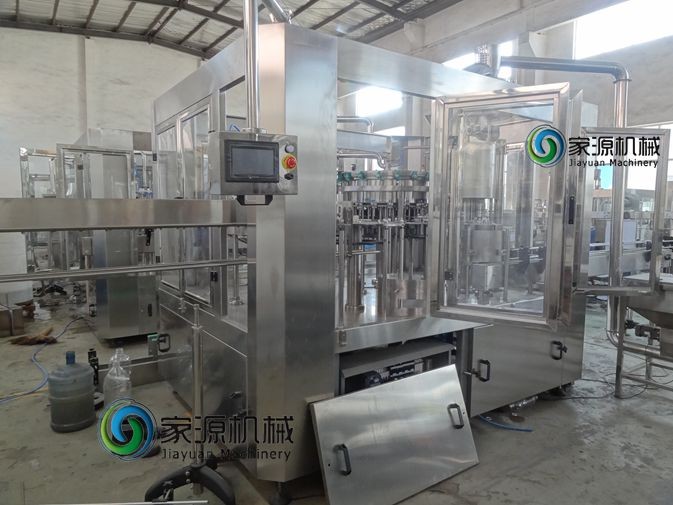 4in1 Mineral Water Plant Filling Machine 4000BPH electric driven type