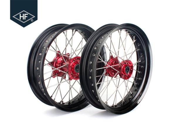 18 Inch CNC Aluminium Aftermarket Motorcycle Wheels , Black Motorcycle Rims With