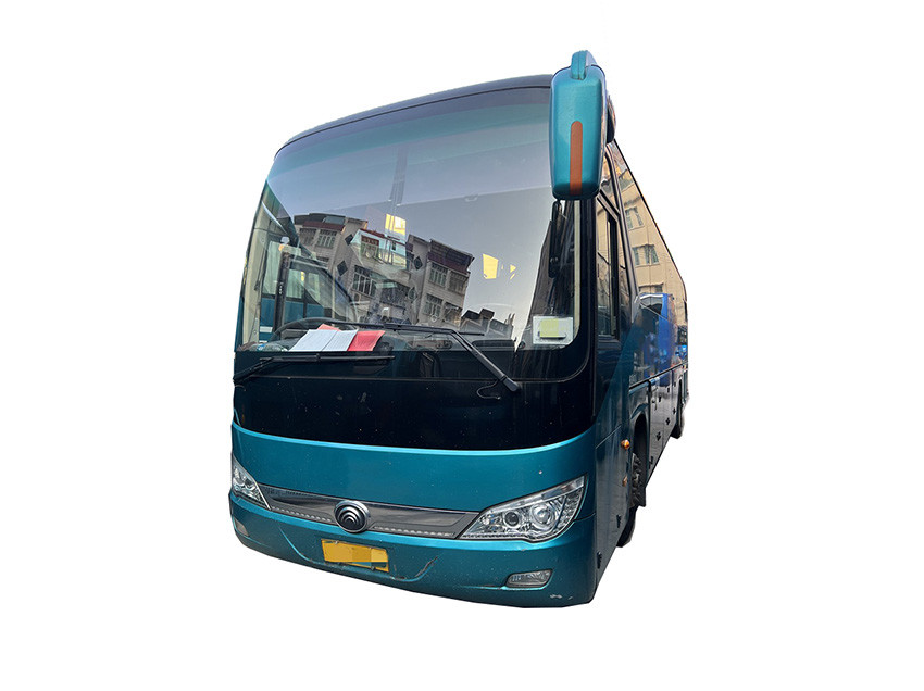 Manual Transmission Pre Owned Coaches 47 Seats Euro 4 LHD Second Hand Tourist Bus