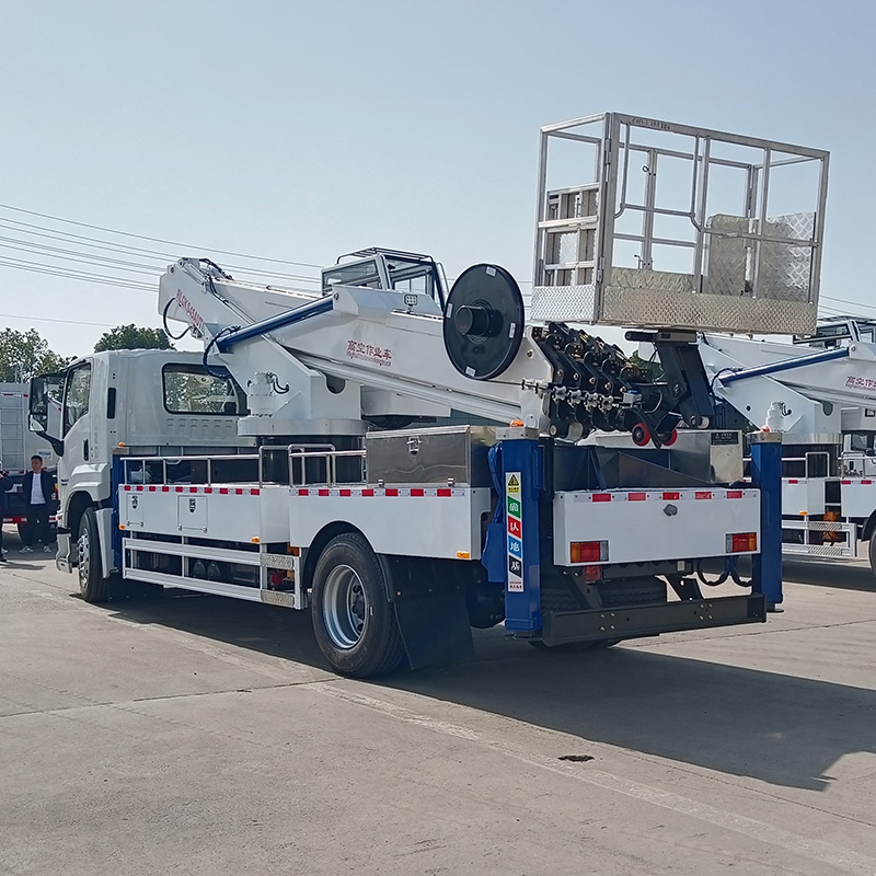 Factory Price Isuzu 45m Aerial Work Platform, Heavy-Duty Boom Lift for Wind Turbine & High-Rise Maintenance