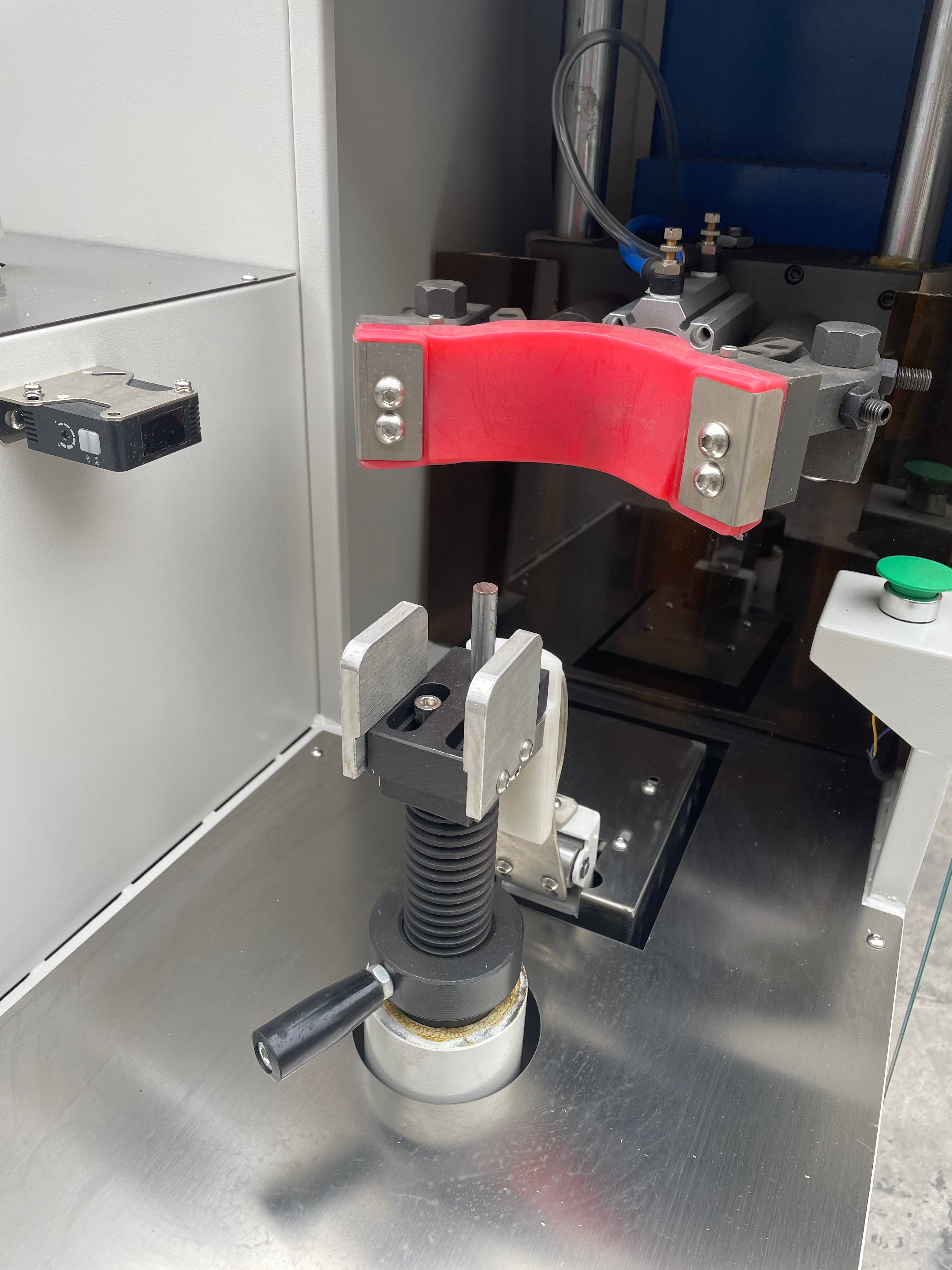Pneumatic Shoe Last Machine 380V 50HZ For Automatic Upper Insertion