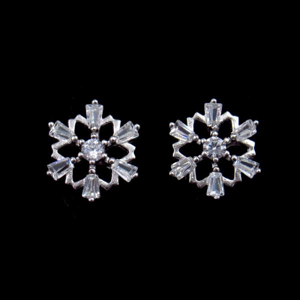 Personalized Silver Cubic Zirconia Earrings , Zircon Copper Flower Charm Cute