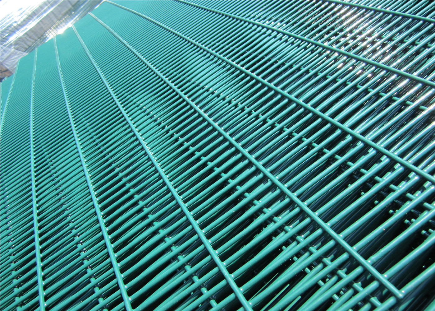 358 welded wire mesh fence