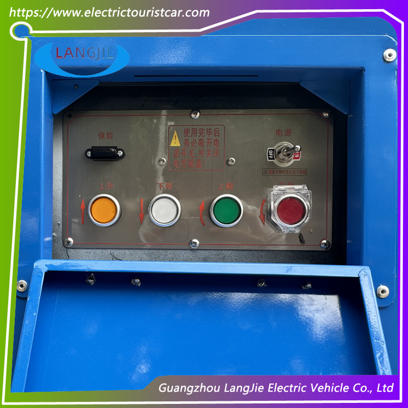 48V Electric Cargo Car 2 Seats Electric Transit Van AC 5KW For Airport