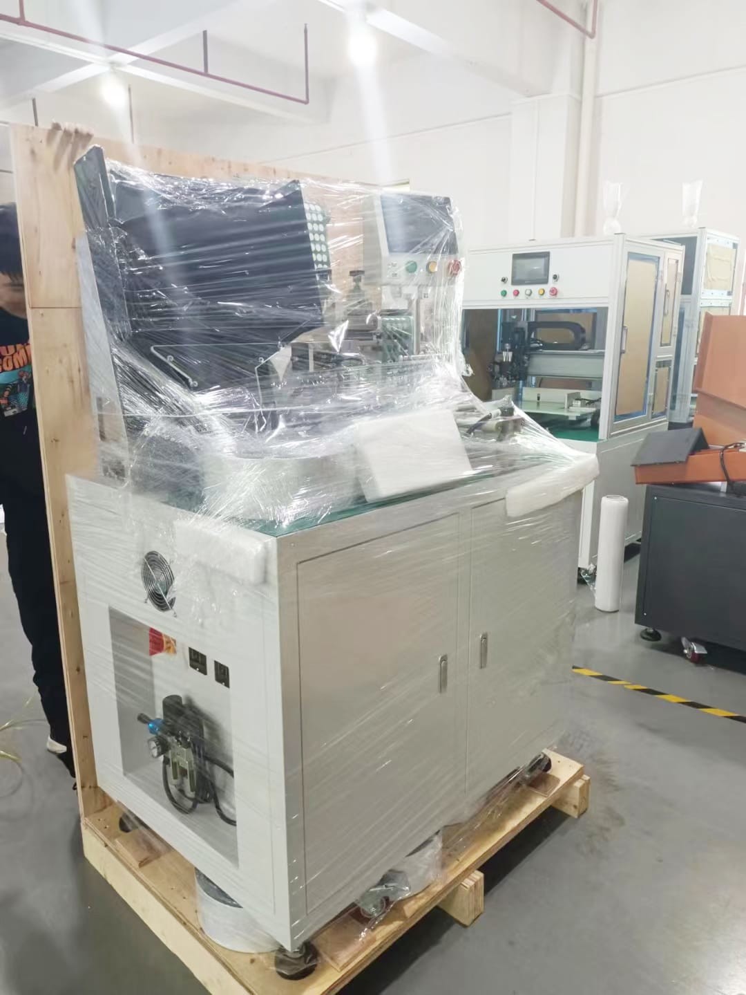 18650 26650 Battery Insulation Paper Sticking Machine Automatic Pneumatic High Performance