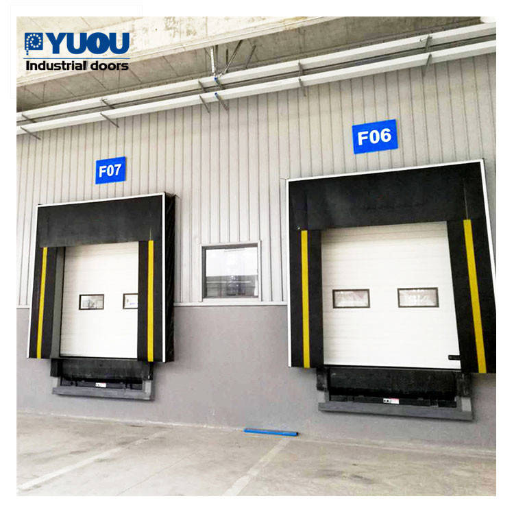 Mechanical Loading Dock Shelters PVC Logistics Plant Galvanized Steel Frame 3400mm