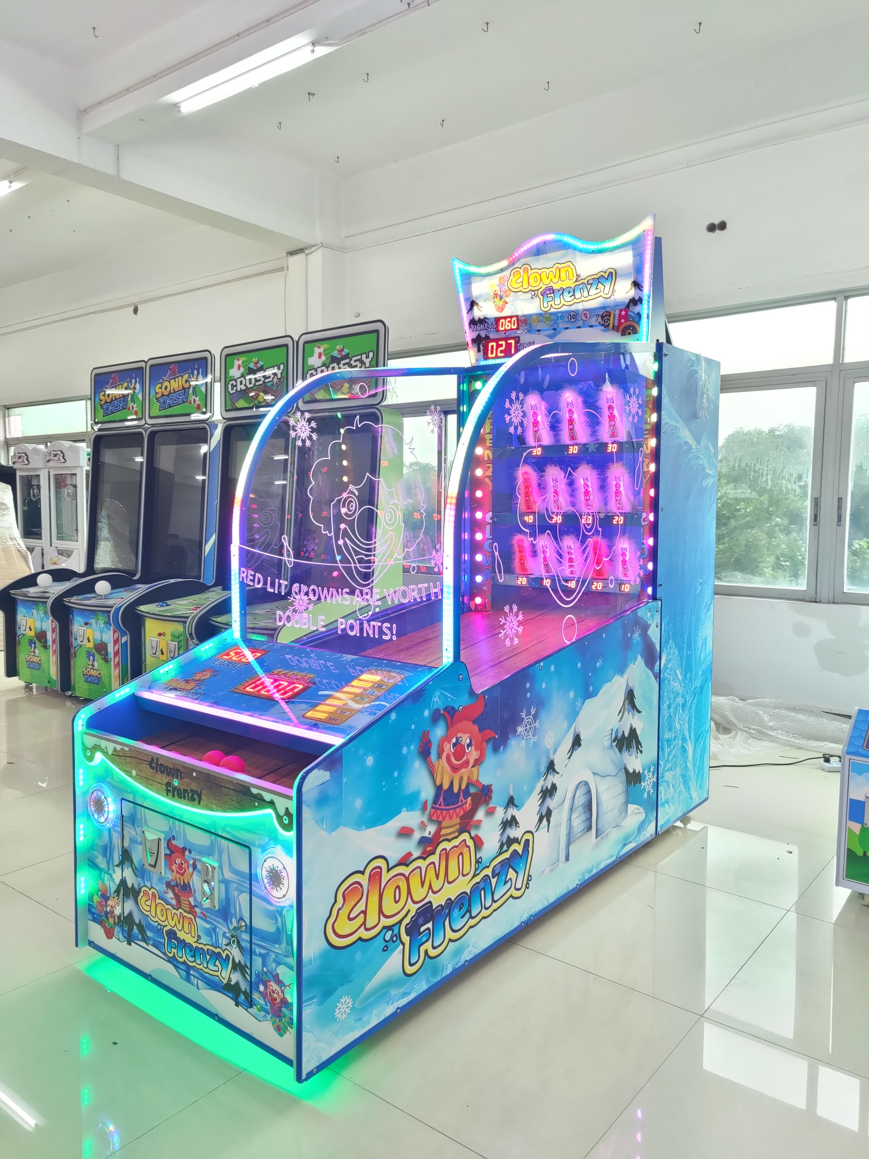 Playfun Redemption tickets Frenzy Clown arcade ball throw game machine