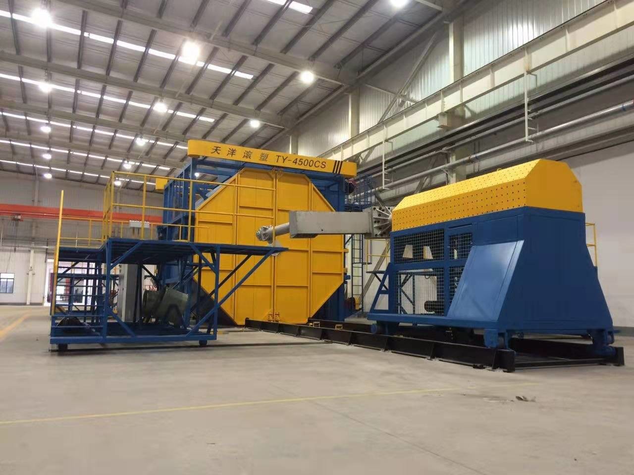 rotomolding machine,water tank making machine ,shuttle rotomolding machine，Automatic plastic molding machine，Oven type plastic rolling machine