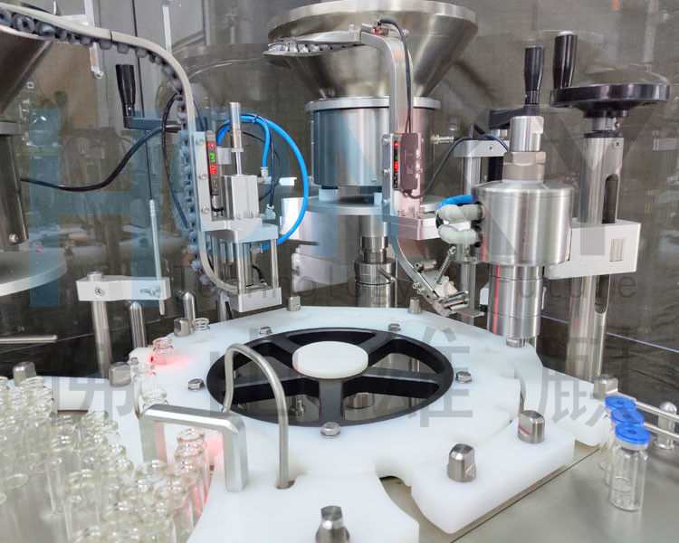 SS304 1800 BPH Pharmaceutical Vial Filling Machine Automatic