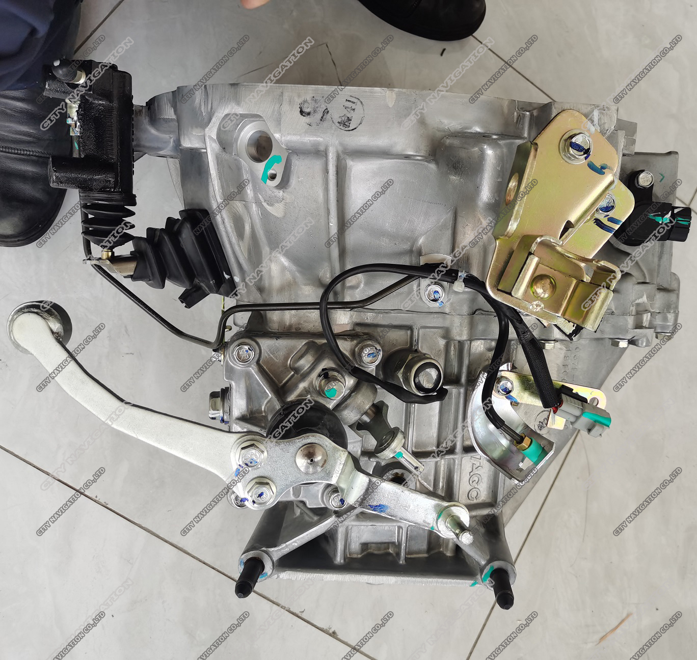 2019- Manual Transmission Gearbox for Brilliance Wagon Junjie FRV H320 Brilliance V3
