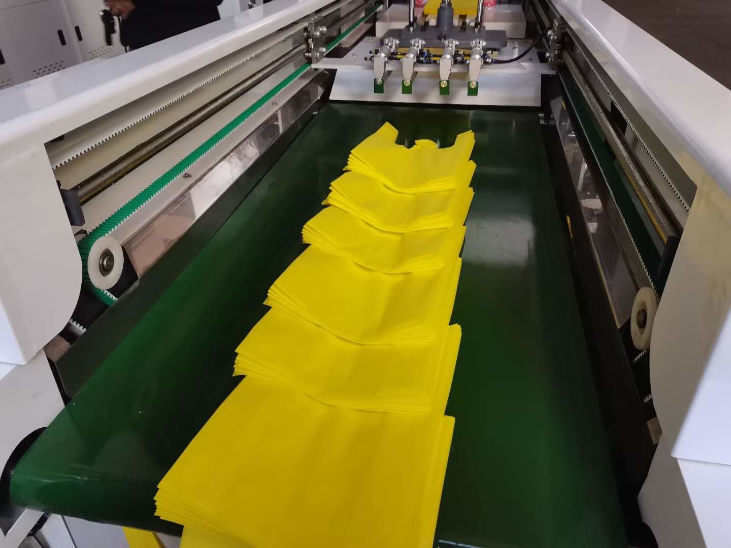 PLC 120pcs/ Mins T Shirt Bag Machine Non Woven 5KW For Supermarket