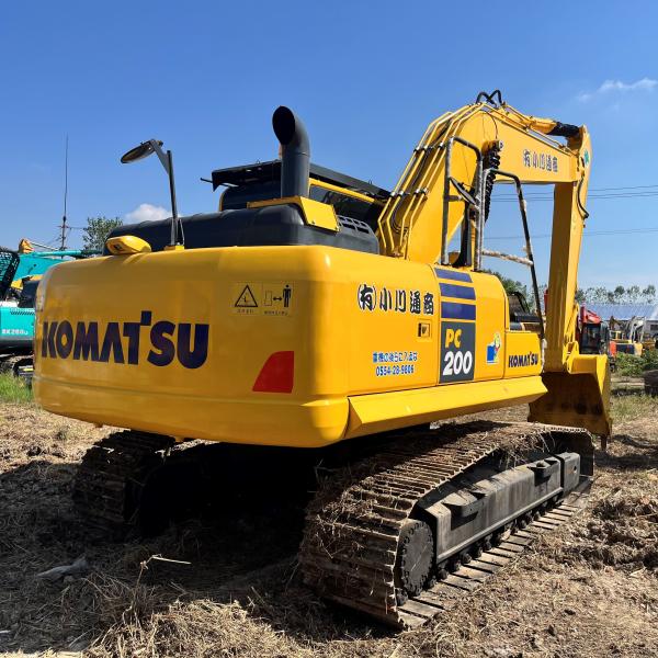 Selling Original Japan 20 Tons 22 Tons of Medium Komatsu PC200-8 PC220-8