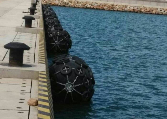 Ship Floating Rubber Fender / Rubber Type Fender / Marine Rubber Fender