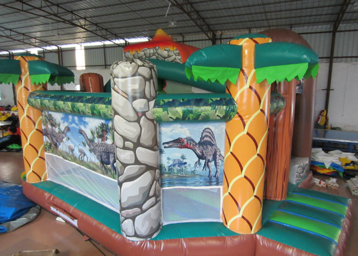Classic inflatable castle bouncy PVC material inflatable jumping bouncer digital printing inflatable castle jumping
