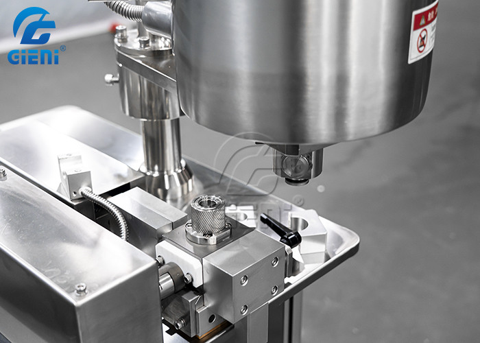 5L Single Nozzle Lotion Filling Equipment Laboratory Type