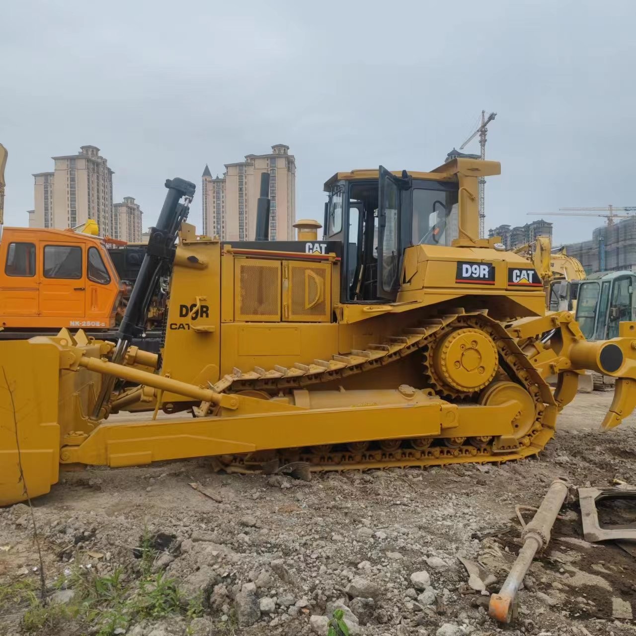 Integrated Used Bulldozer CAT D9R Excavation Machine