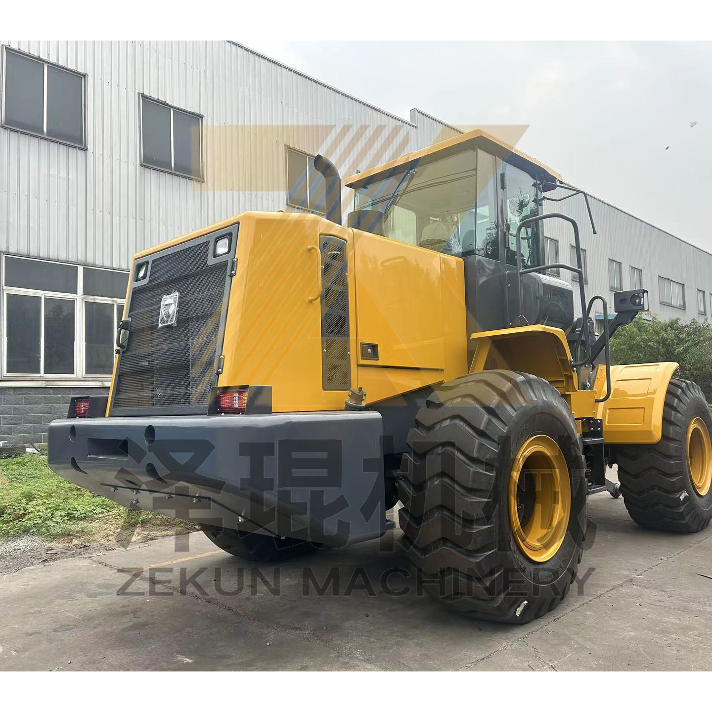 Selang Radiator Wheel Loader ZL50GN with ZF Forks 48KW Rated Load 5TON Shanghai Sale